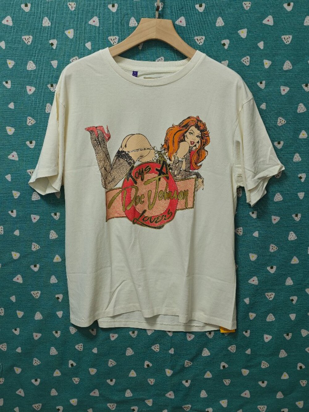 Cream Gallery Dept Doc Johnson Print T‑Shirt, Small